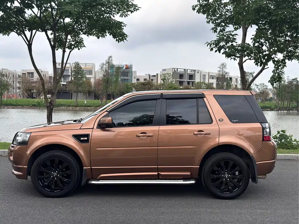 Land Rover Freelander 2 2015 — фото 5