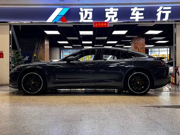 Porsche Panamera 2017