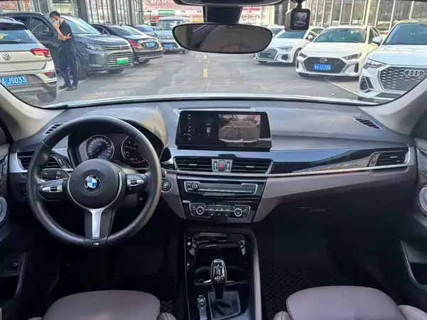 BMW X1 2023