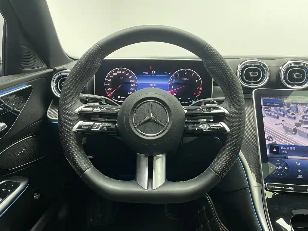 Mercedes-Benz C-Class 2024 — фото 13