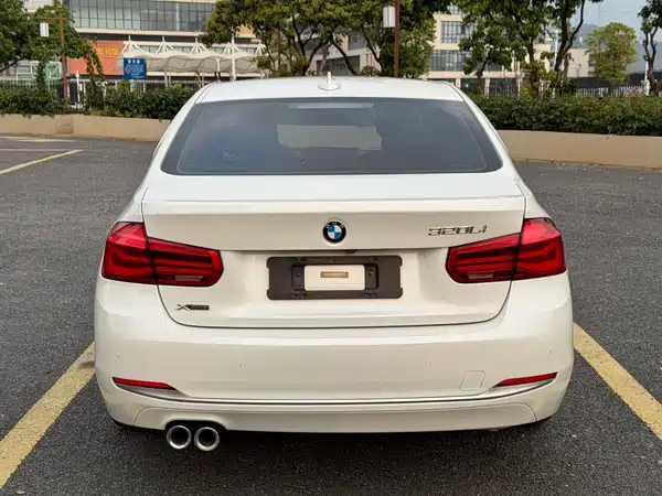 BMW 3 Series 2018
