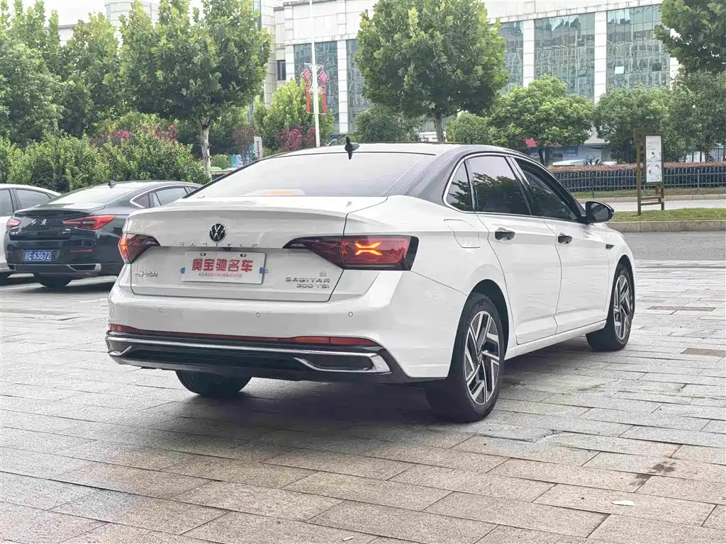 Volkswagen Sagitar 2023