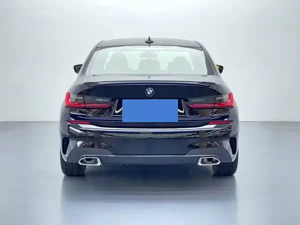 BMW 3 Series 2021