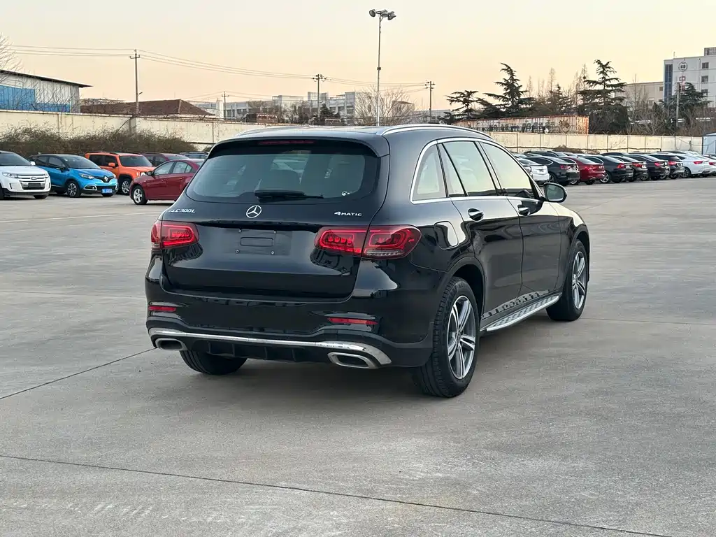 Mercedes-Benz GLC 2020 — фото 10