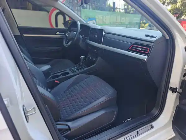 Volkswagen Lavida 2023