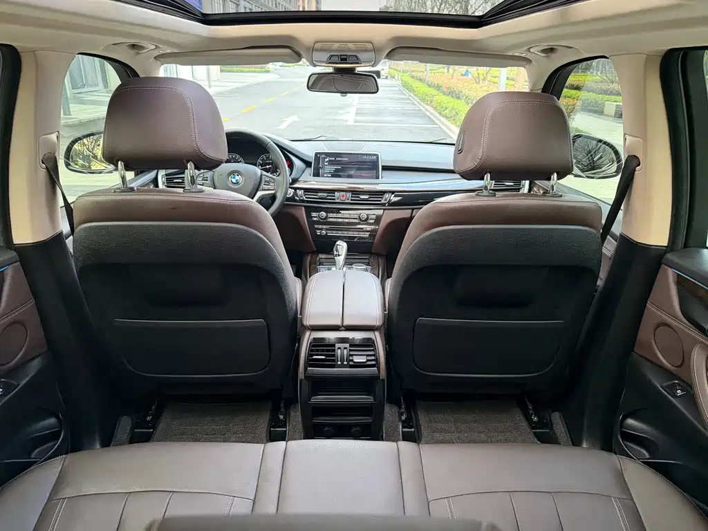 BMW X5 2017 — фото 16