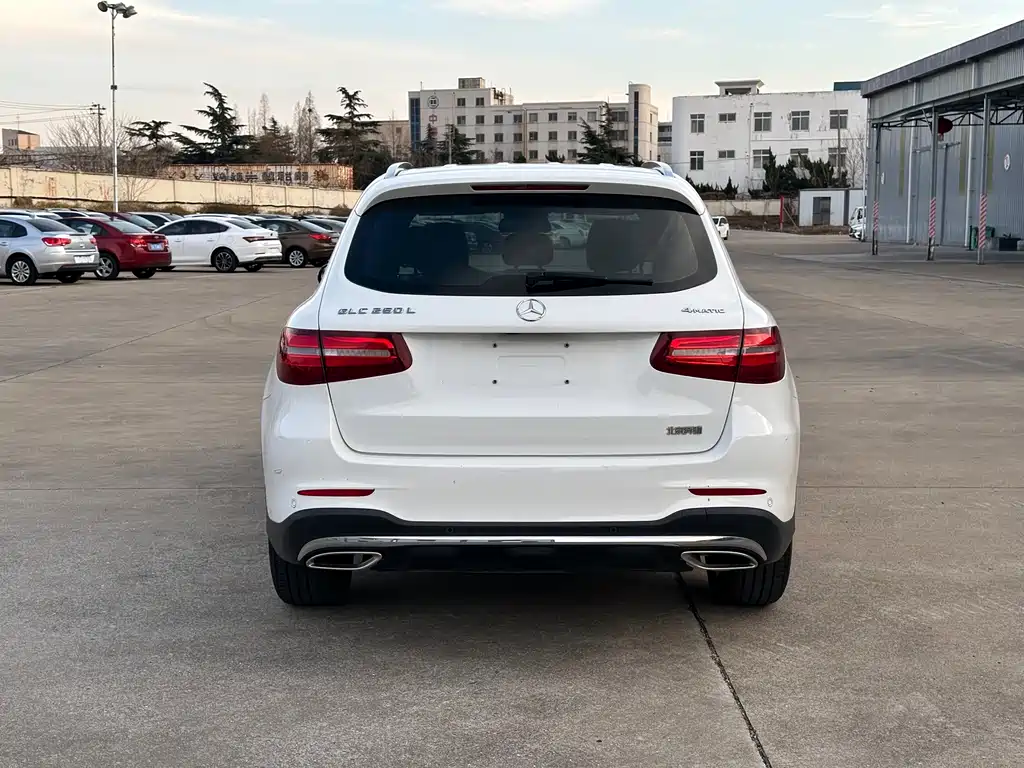 Mercedes-Benz GLC 2019 — фото 10