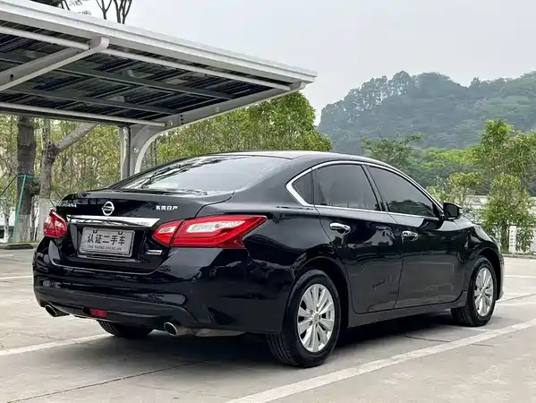 Nissan Teana 2016