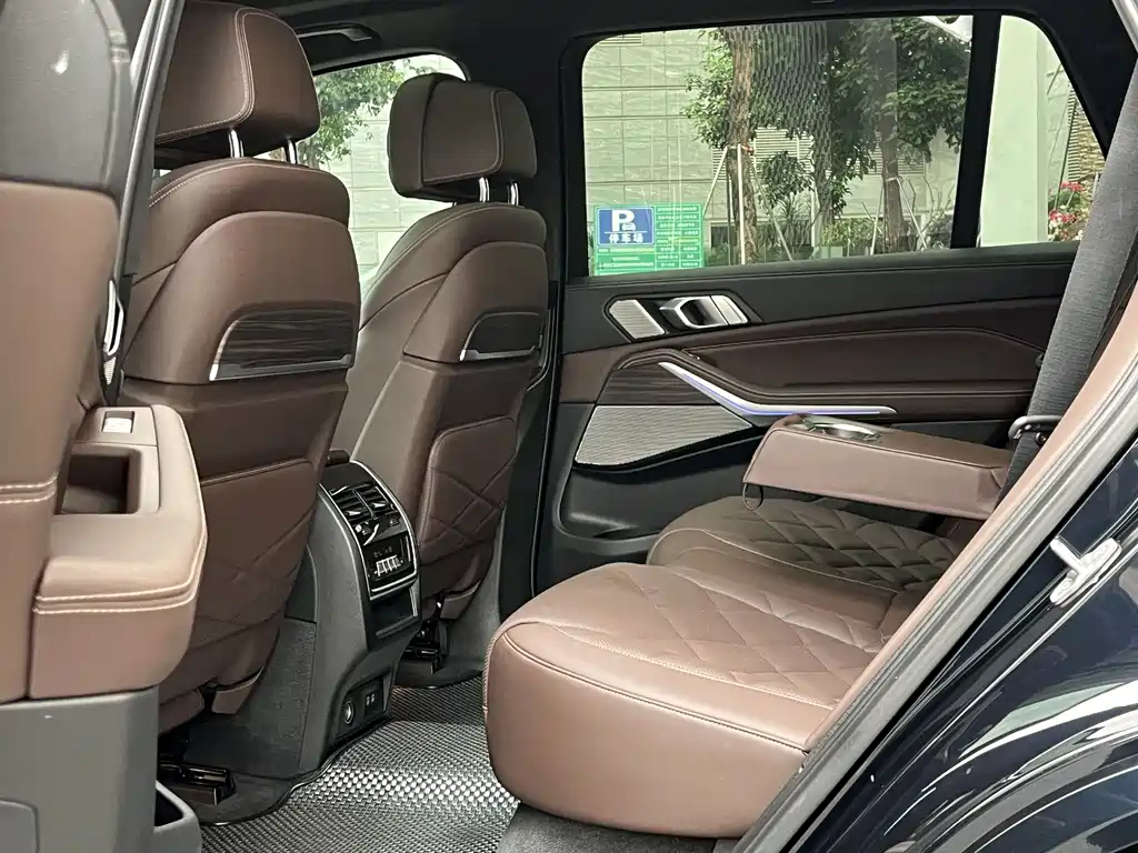 BMW X5 2023 — фото 11