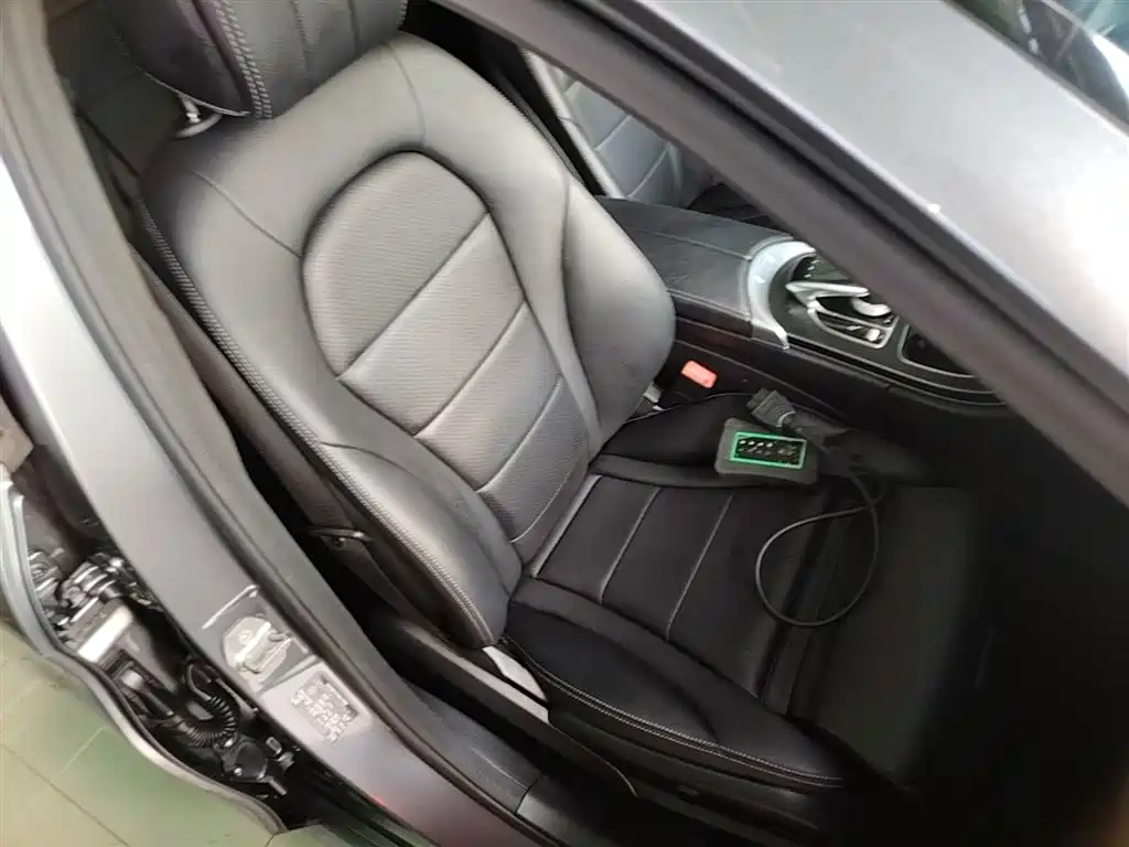 Mercedes-Benz C-Class 2017 — фото 25