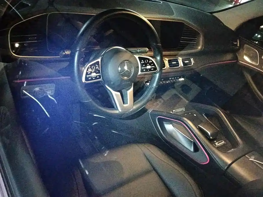 Mercedes-Benz GLE 2020 — фото 12
