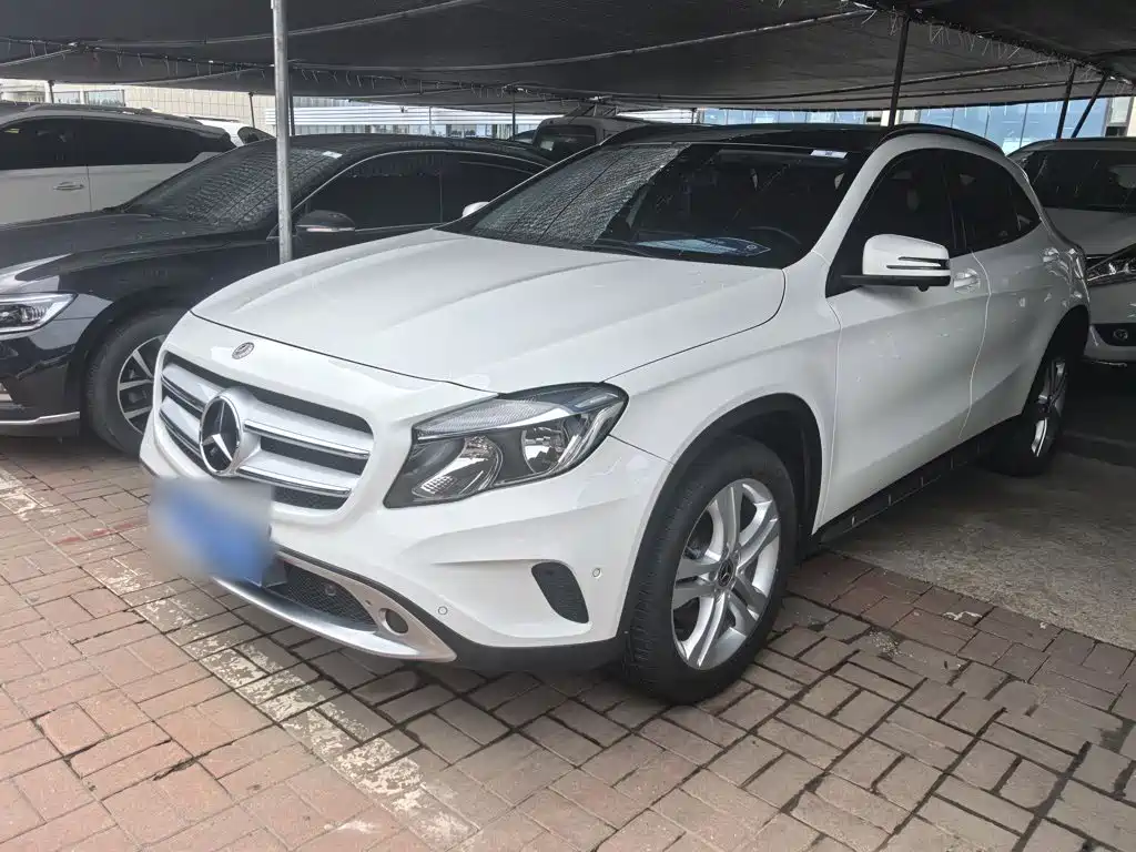 Mercedes-Benz GLA 2017