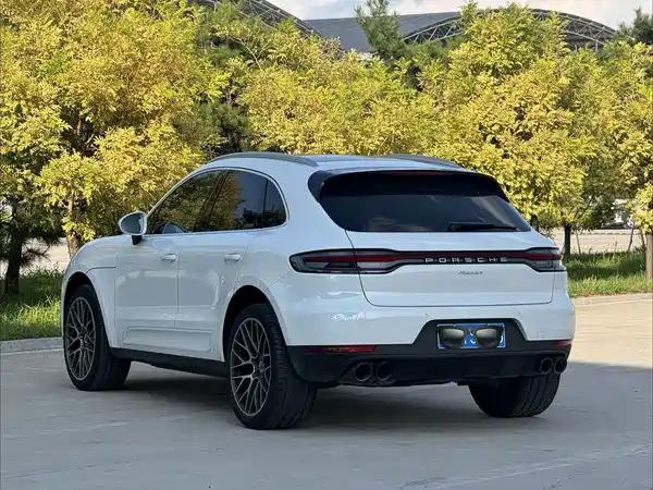 Porsche Macan 2020