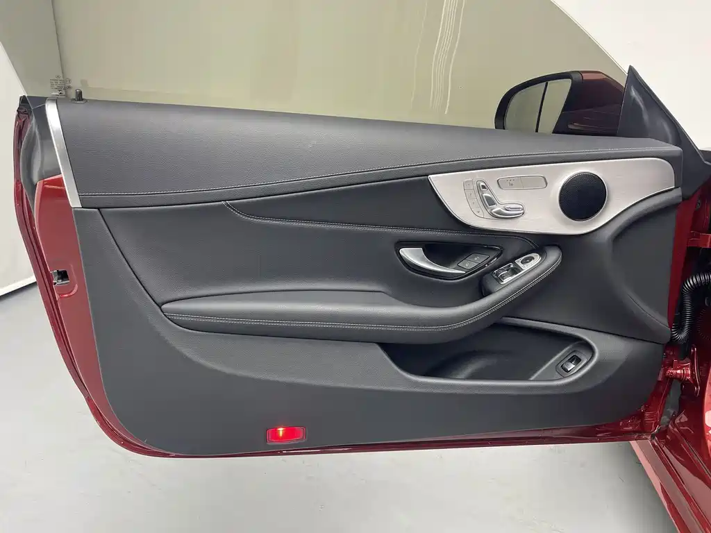 Mercedes-Benz C-Class 2021 — фото 15