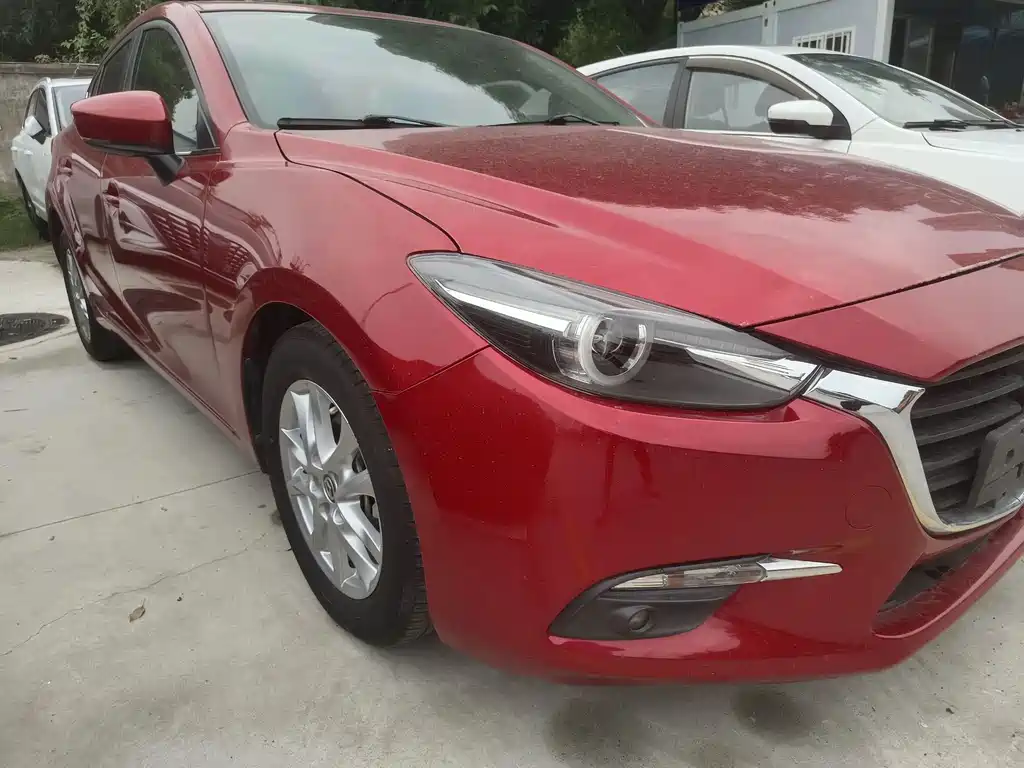 Mazda 3 Axela 2019 — фото 2