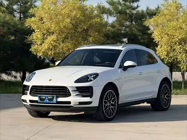 Porsche Macan 2020