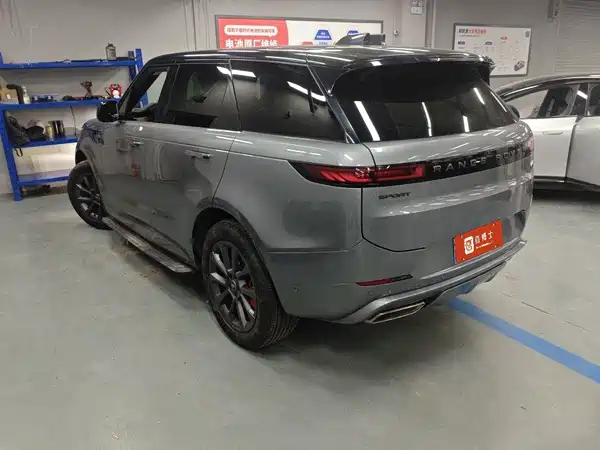 Land Rover Range Rover Sport 2024