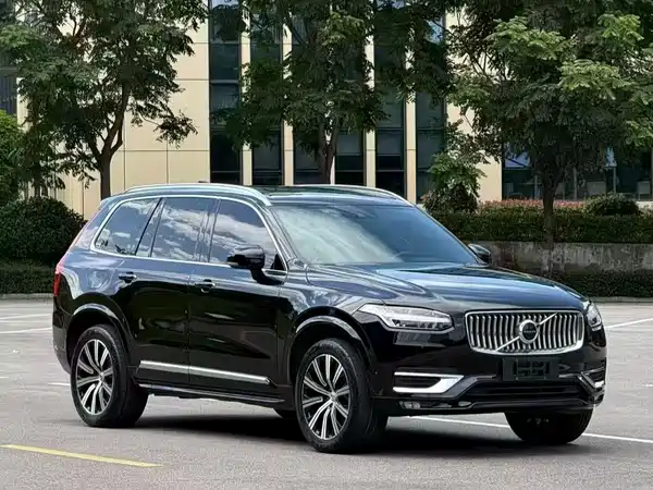 Volvo XC90 2021