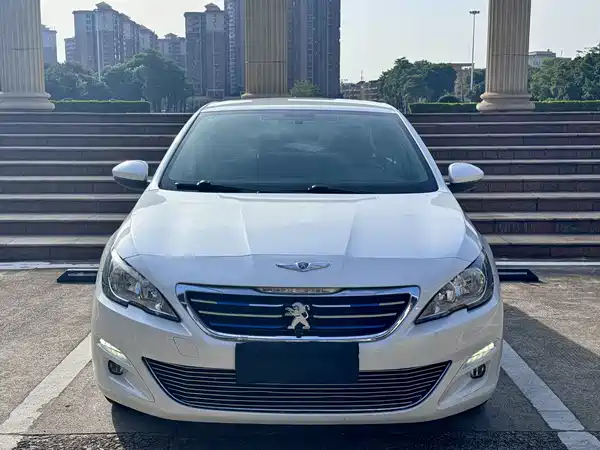 Peugeot 408 2014