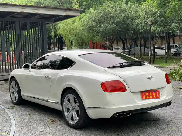 Bentley Continental 2013