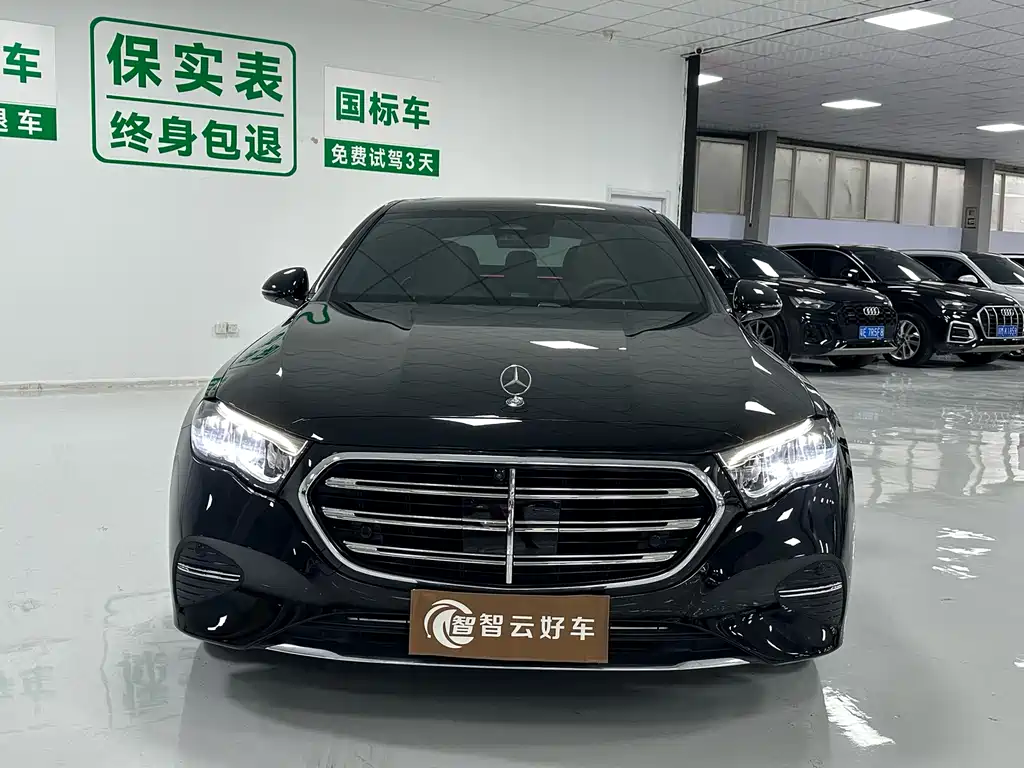 Mercedes-Benz E-Class 2025