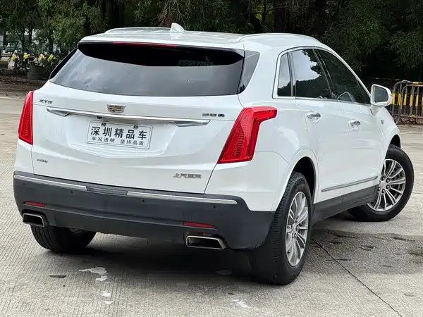 Cadillac XT5 2016