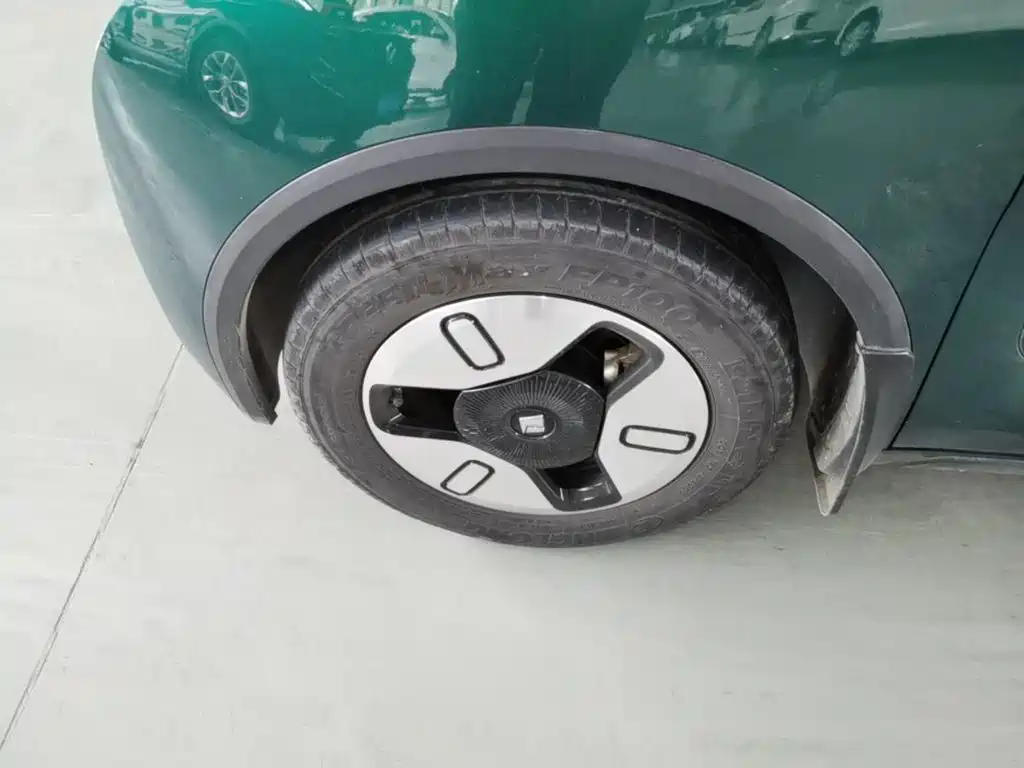 Baojun Kiwi EV 2023 — фото 23