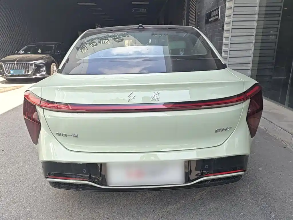 Hongqi EH7 2026