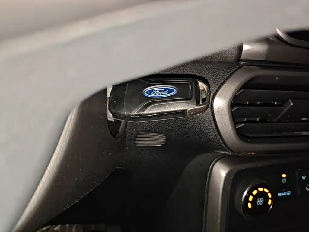 Ford EcoSport 2018 — фото 9