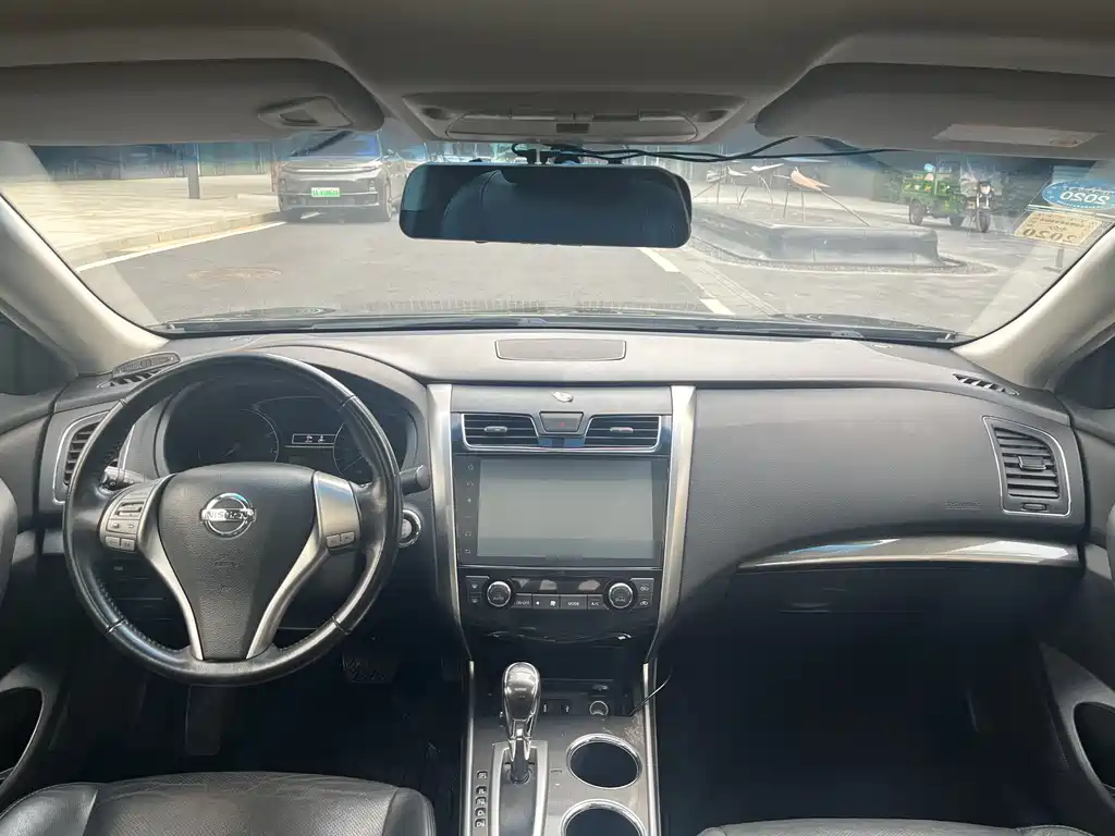 Nissan Teana 2016 — фото 17