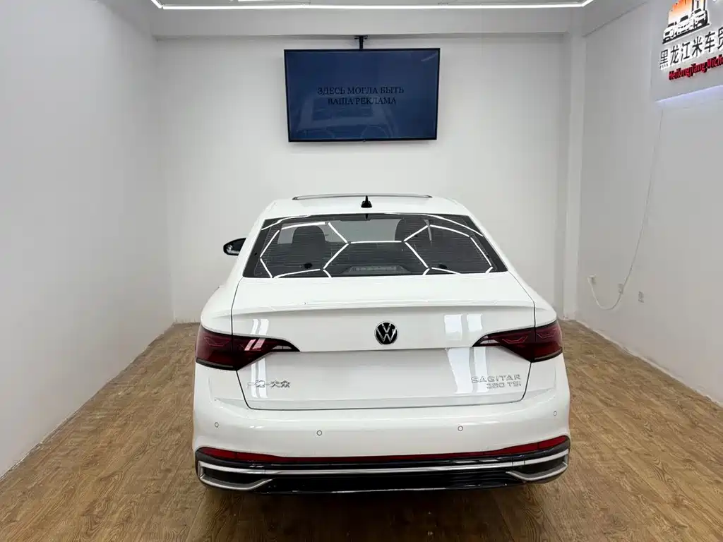 Volkswagen Sagitar 2022