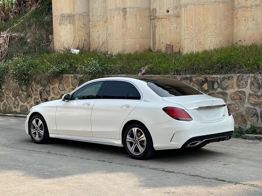 Mercedes-Benz C-Class 2020 — фото 7