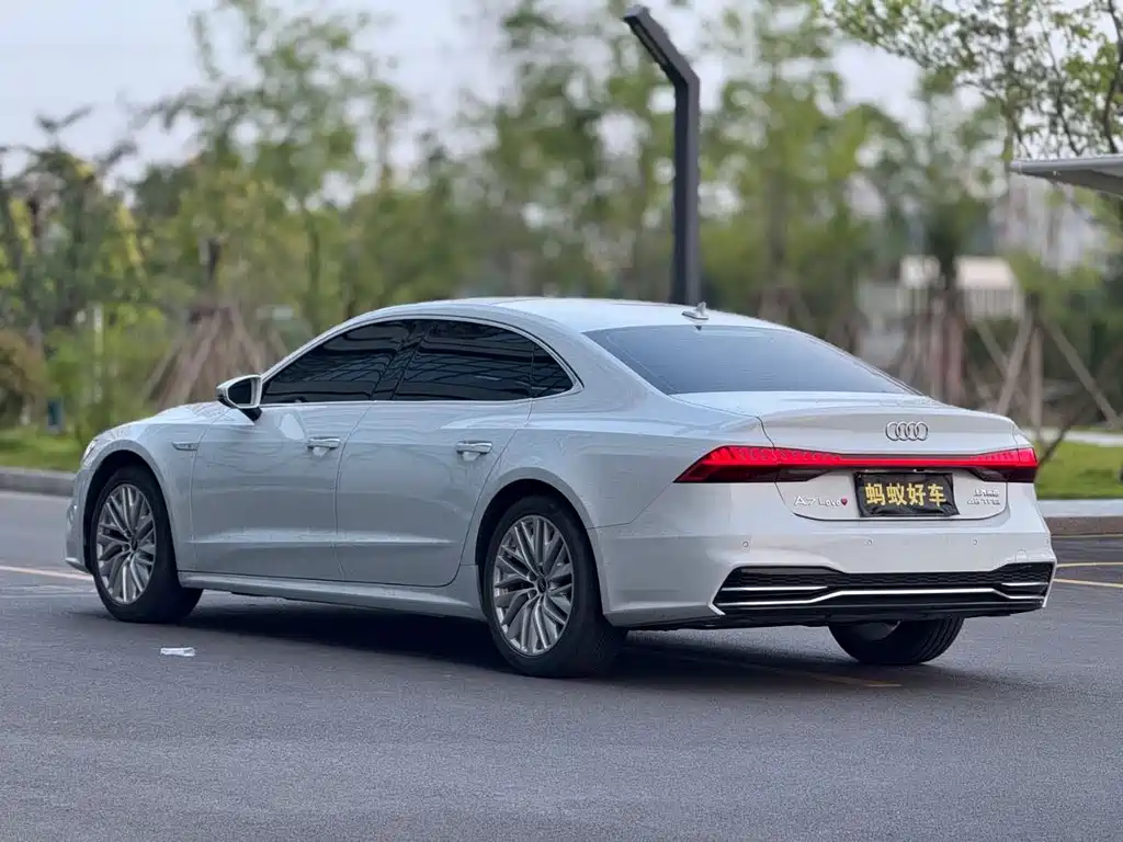 Audi A7L 2024 — фото 5