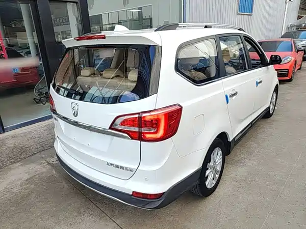 Baojun 730 2017