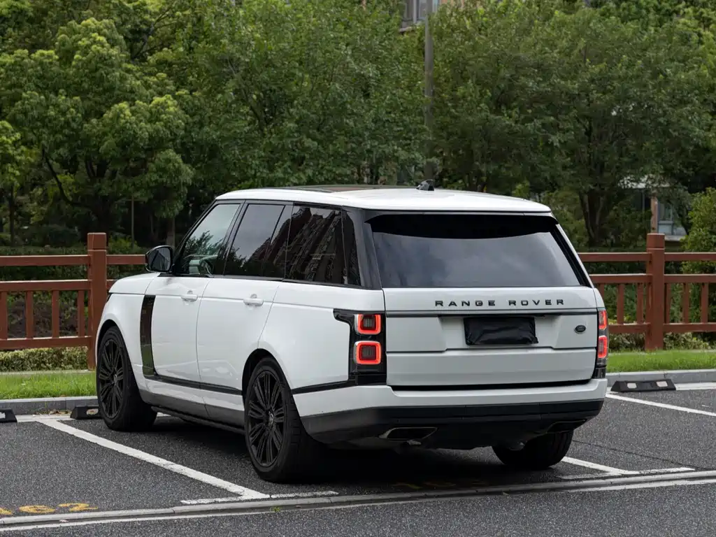 Land Rover Range Rover 2019 — фото 7