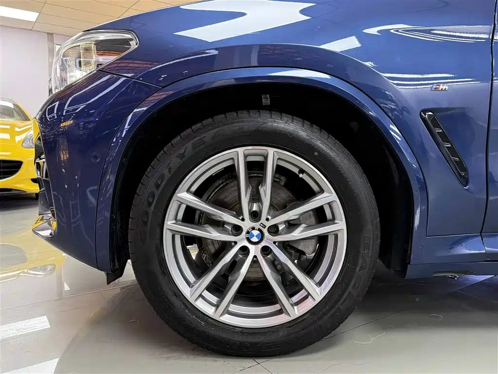 BMW X3 2018 — фото 22