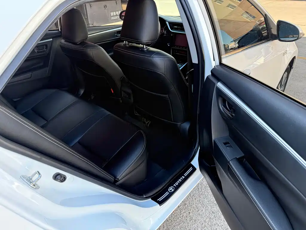 Toyota Corolla Hybrid 2020 — фото 16