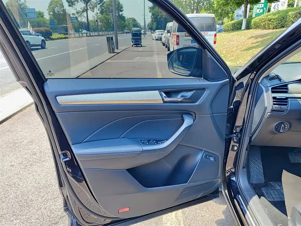 Skoda Kodiaq 2023 — фото 6