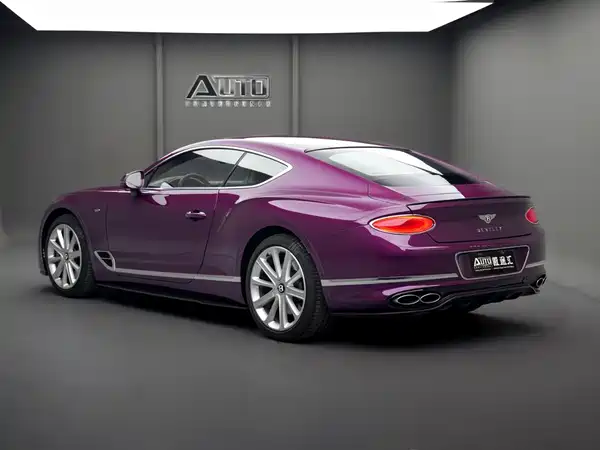 Bentley Continental 2021