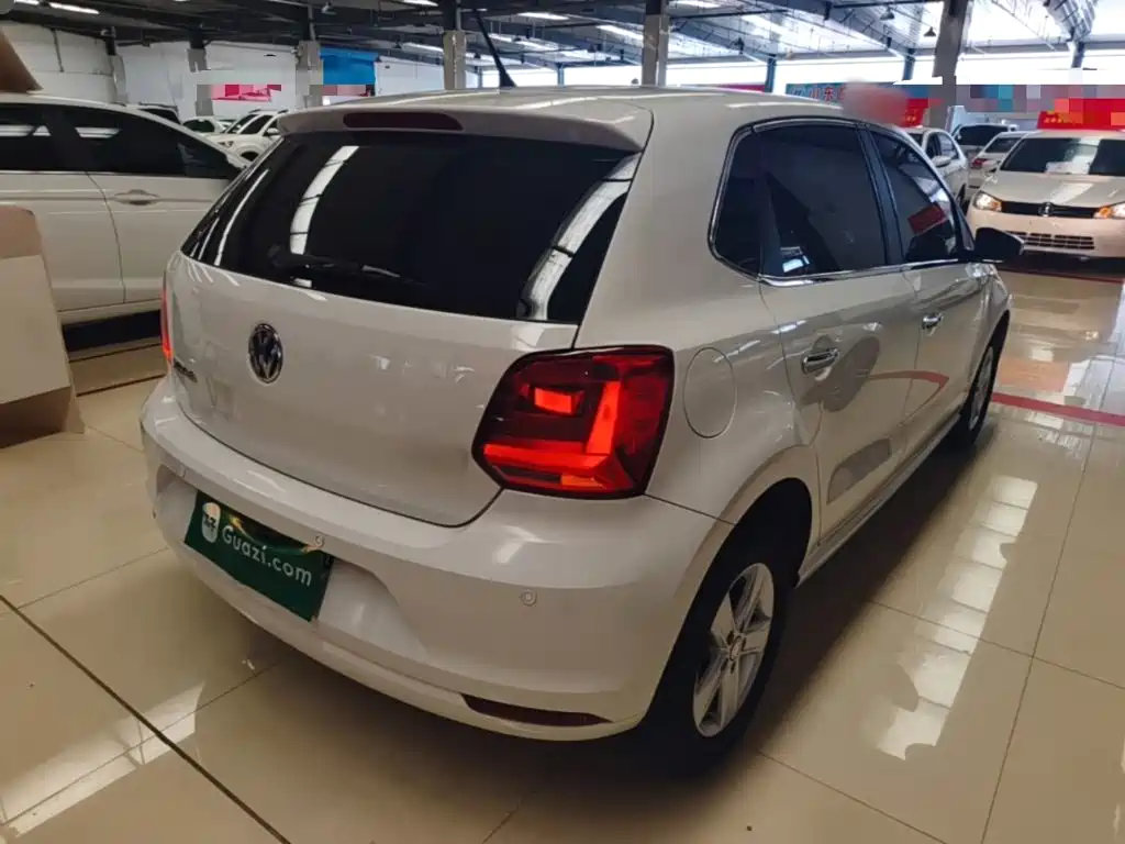 Volkswagen Polo 2016