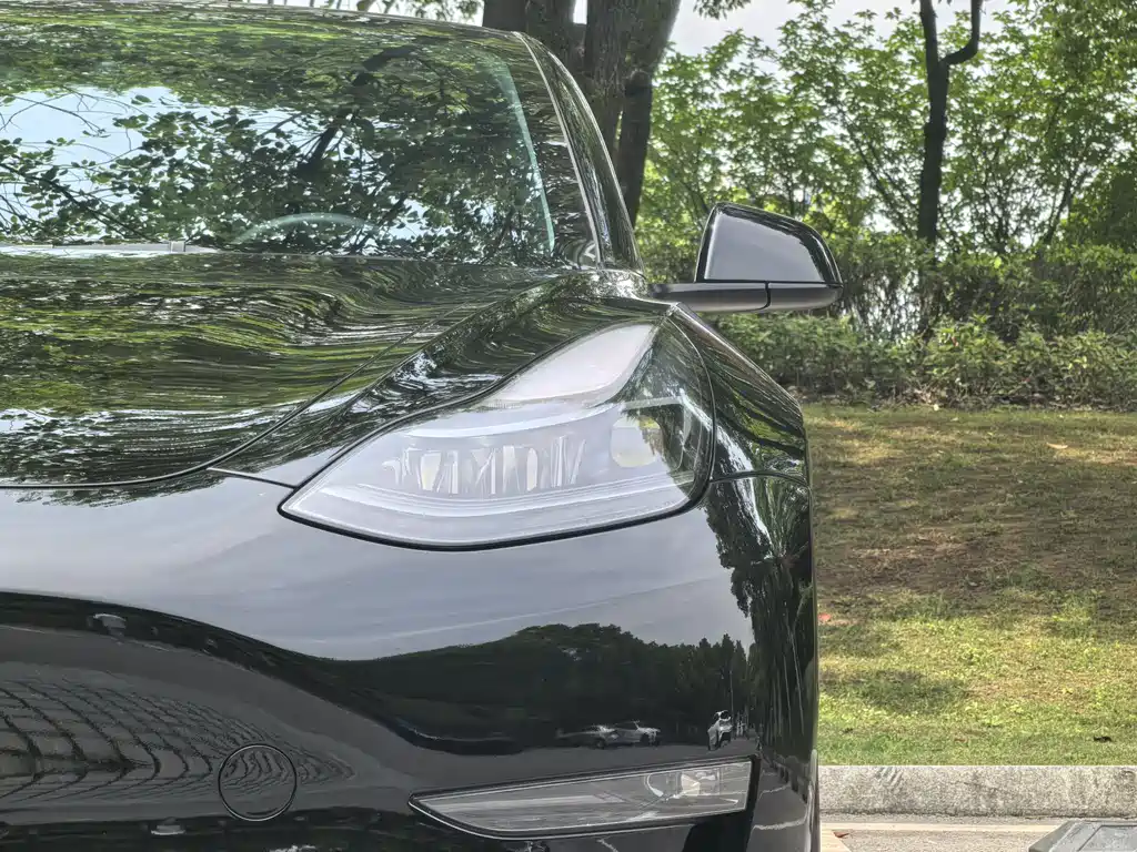 Tesla Model 3 2022 — фото 4