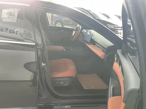Wuling Starlight 2025