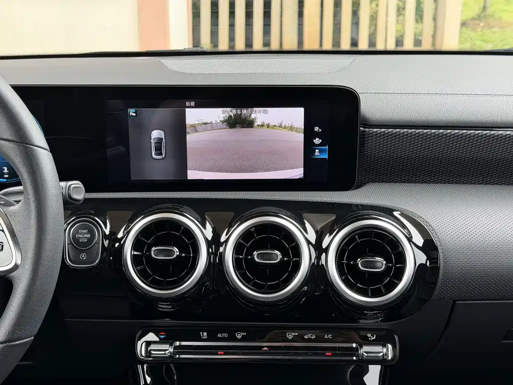 Mercedes-Benz A-Class 2021
