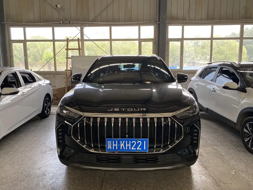 Jetour X70 PLUS 2023 — фото 2