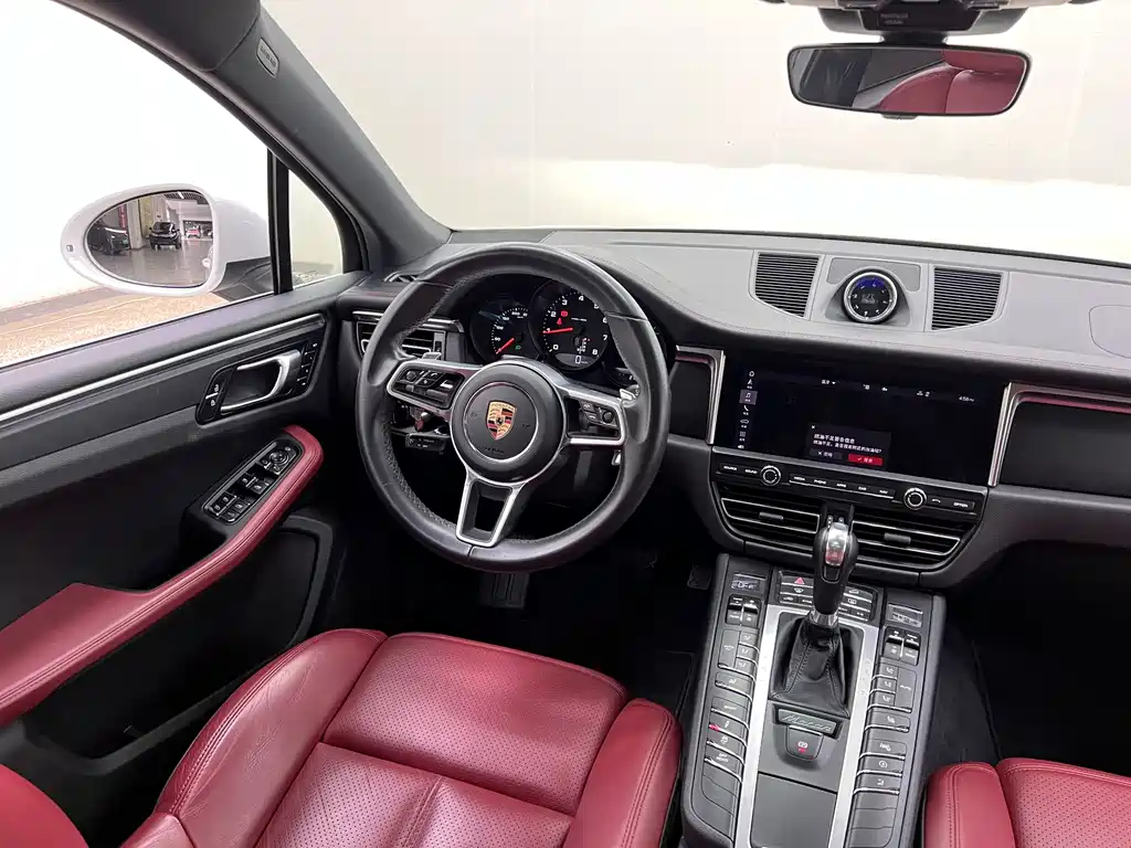 Porsche Macan 2020 — фото 25