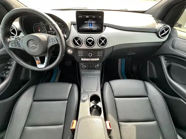 Mercedes-Benz B-Class 2018