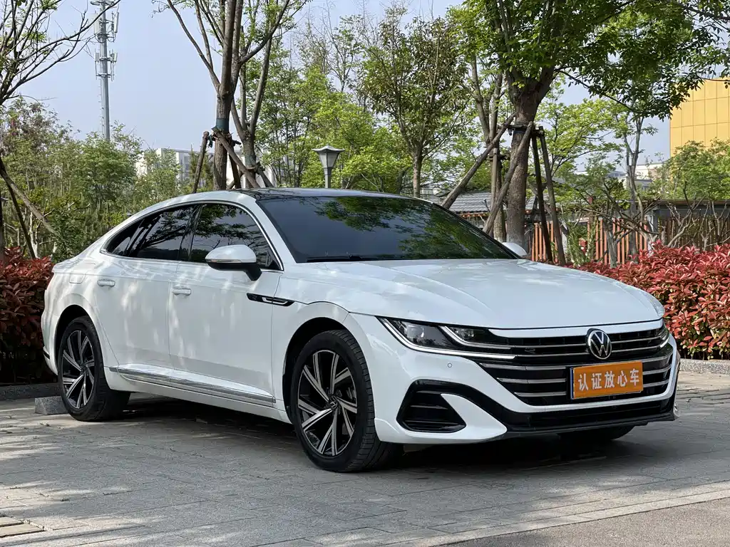 Volkswagen CC 2025