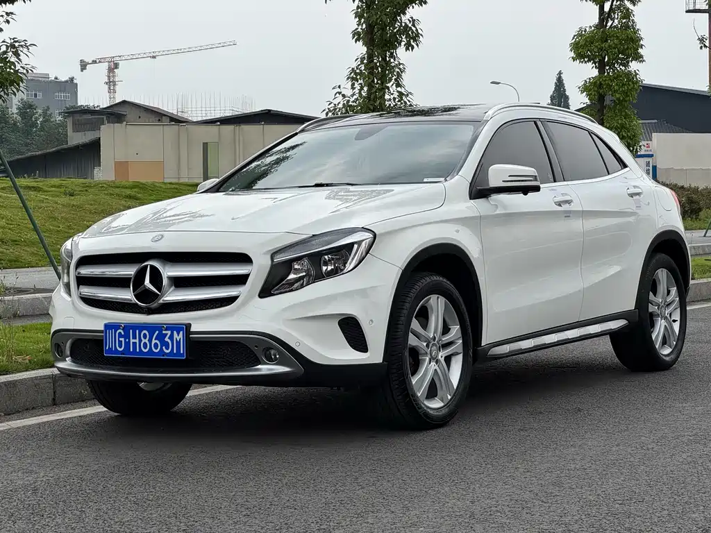 Mercedes-Benz GLA 2016 — фото 1