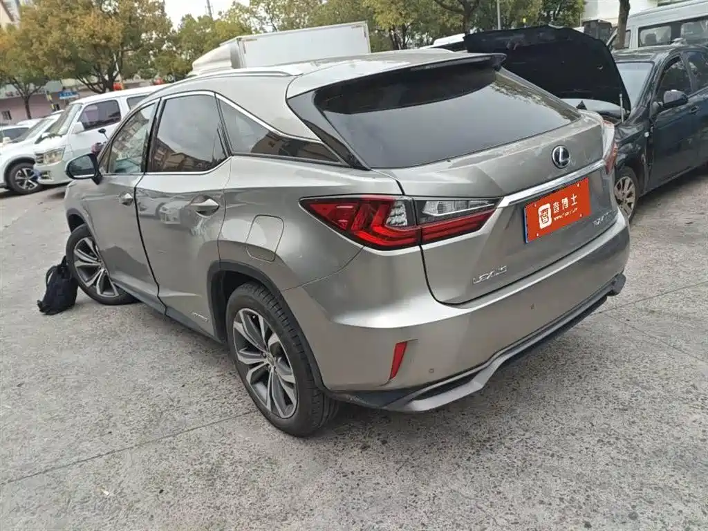 Lexus RX 2016 — фото 12