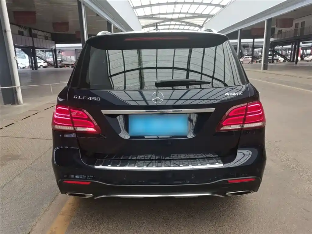Mercedes-Benz GLE 2017 — фото 6